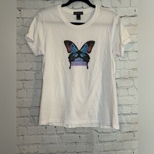Butterfly “Keep Evolving “ Tshirt Size Large